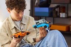 Lamborghini Revuelto en Huracán STO LEGO-set afbeelding 9