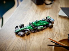 Aston Martin Aramco F1 AMR24 racewagen LEGO-set afbeelding 9