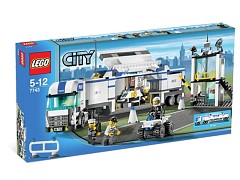 Конструктор LEGO (ЛЕГО) City 7743  Police Command Centre