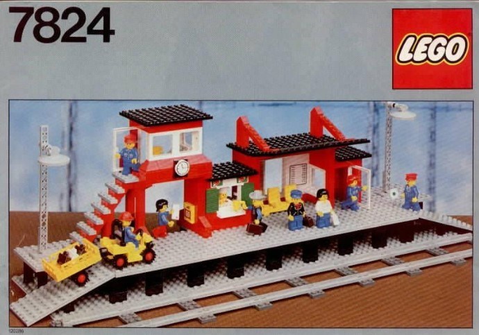 LEGO Railway Station set 7824