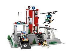 Конструктор LEGO (ЛЕГО) City 7892  Hospital
