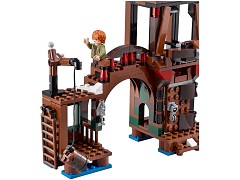 Конструктор LEGO (ЛЕГО) The Hobbit 79016 Атака на Озёрный город Attack on Lake-town