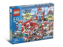 Конструктор LEGO (ЛЕГО) City 7945  Fire Station