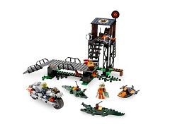 Конструктор LEGO (ЛЕГО) Agents 8632 Миссия 2: Охота на болоте Swamp Raid