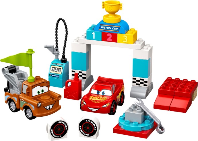 LEGO 10924 Lightning McQueen's Race Day