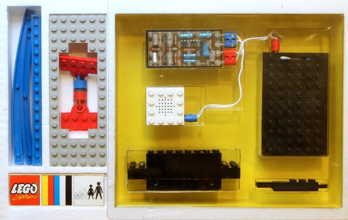 LEGO 118 Electronic Train