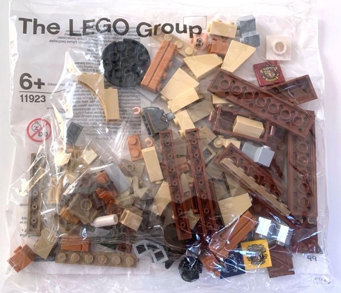 LEGO 11923 Harry Potter: Build Your Own Adventure parts