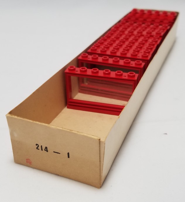 LEGO 214_1 1 x 6 x 3 Window with Frame