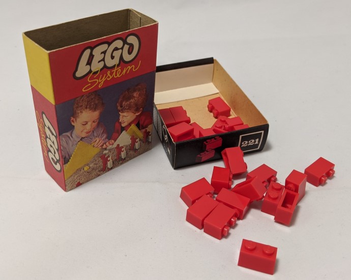 LEGO 221-2 1 x 2 Bricks