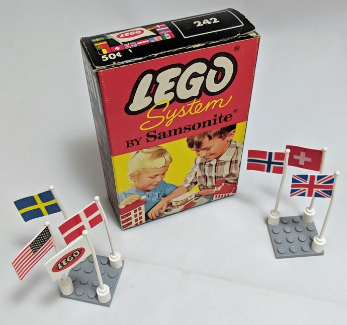242-3: International Flags | Brickset: LEGO set guide and database