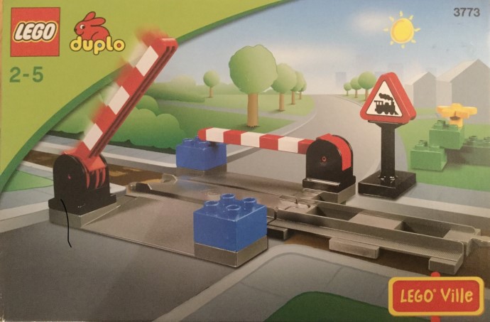 LEGO 3773 Level Crossing