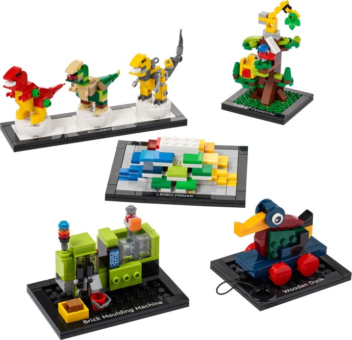 Tribute to LEGO House