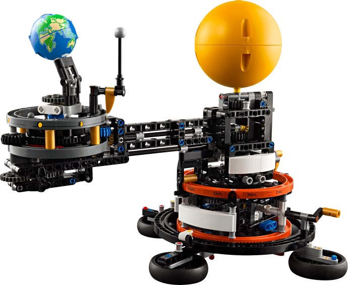 LEGO 42179 Planet Earth and Moon in Orbit