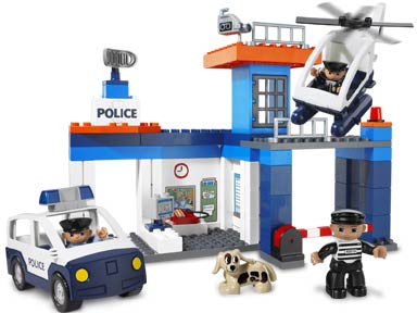 LEGO 4691 Police Station