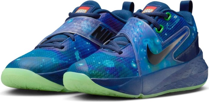 LEGO 5010049 Nike Hustle D 12 x LEGO Collection – Big Kids Shoes