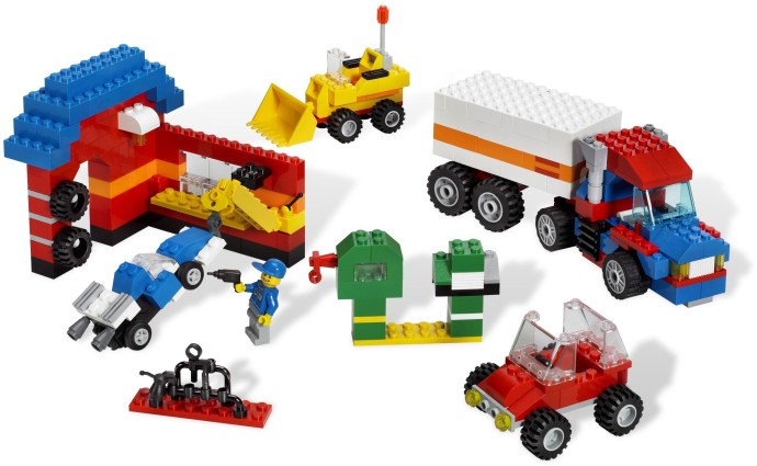 LEGO 5489 Ultimate LEGO Vehicle Building Set