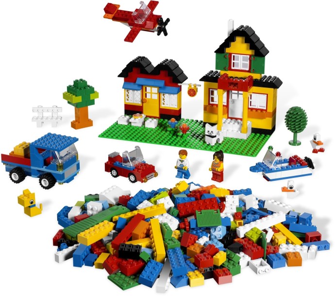 newness cafeteria Merchandising LEGO 5508 LEGO Deluxe Brick Box | Brickset
