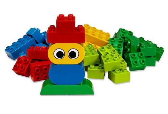 LEGO 5586 Duplo Basic Bricks with Fun Figures