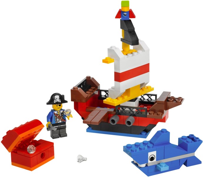 LEGO 6192 Pirate Building Set
