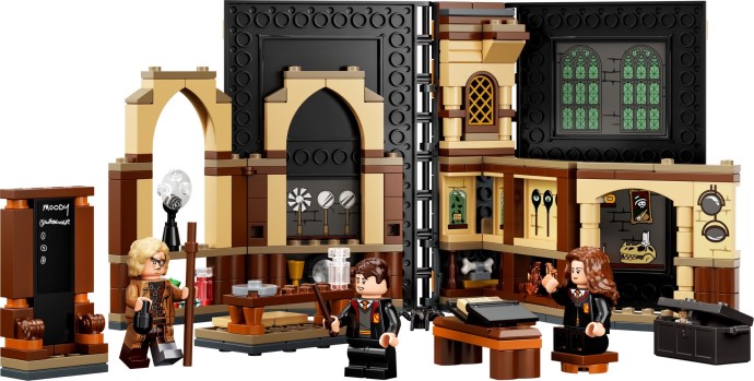 LEGO 76397 Hogwarts Moment Defence Against the Dark Arts Class
