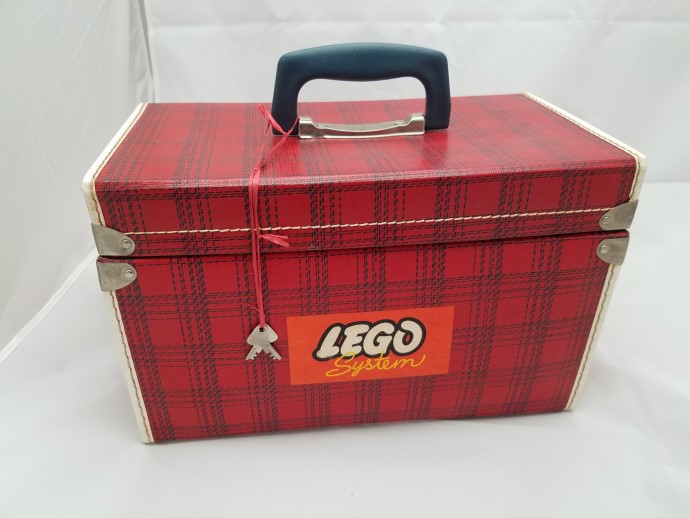 LEGO 890-2 Lockable Storage Box, Empty