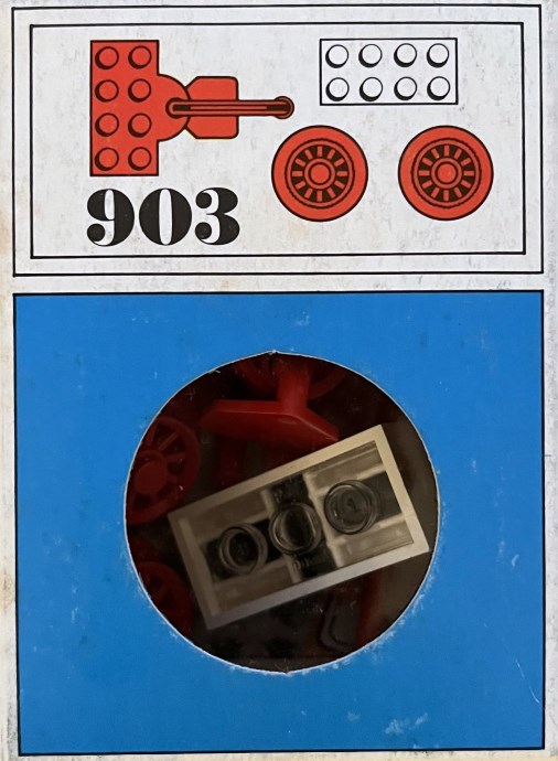 LEGO 903 Train Wheels and Couplers
