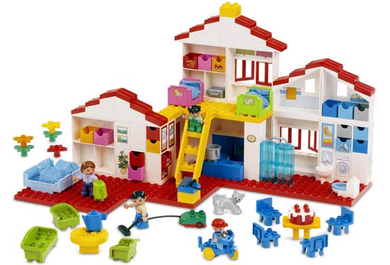 LEGO 9231 Playhouse Set