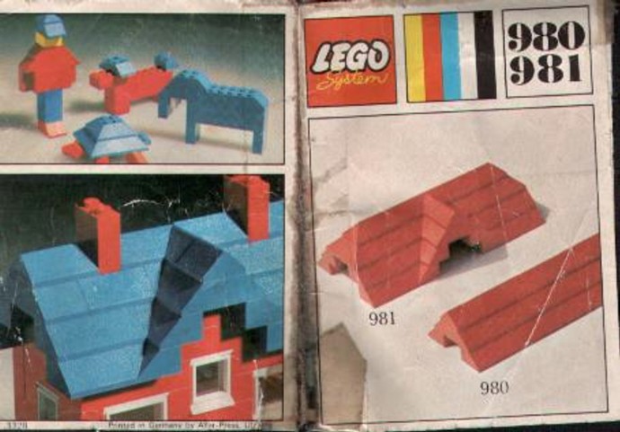 LEGO 980 23 sloping bricks, including roof peak bricks, Red