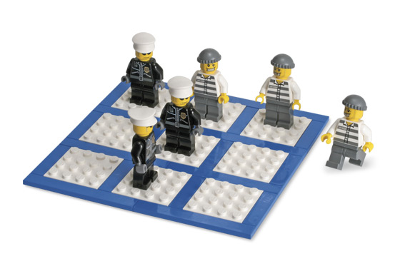 Make a LEGO Tic Tac Toe Game Board with Bricks You Have