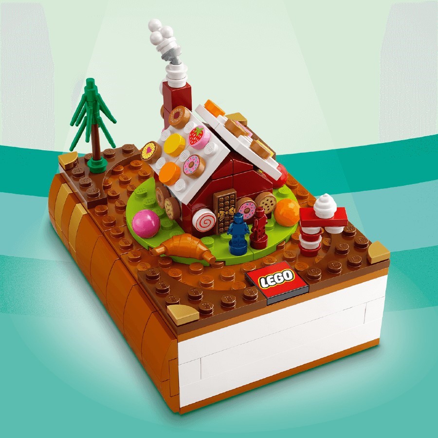 Pre TOYSЯUS Lego Bricktober 2021 Fairy Tale Collection Complete Set 4 FedEx 