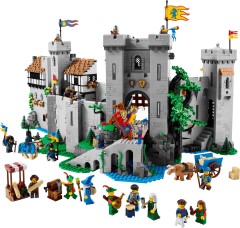 10305 Lion Knights' Castle available for VIPs!