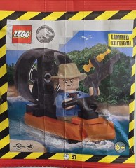 <h1>Alan Grant with Hovercraft</h1><div class='tags floatleft'><a href='/sets/122508-1/Alan-Grant-with-Hovercraft'>122508-1</a> <a href='/sets/theme-Jurassic-World'>Jurassic World</a> <a class='subtheme' href='/sets/subtheme-Magazine-Gift'>Magazine Gift</a> <a class='year' href='/sets/theme-Jurassic-World/year-2025'>2025</a> </div><div class='floatright'>&copy;2025 LEGO Group</div>