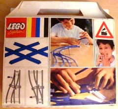 <h1>Blue Track Layout Pack</h1><div class='tags floatleft'><a href='/sets/159-2/Blue-Track-Layout-Pack'>159-2</a> <a href='/sets/theme-Trains'>Trains</a> <a class='subtheme' href='/sets/subtheme-Supplemental-4-5V'>Supplemental / 4.5V</a> <a class='year' href='/sets/theme-Trains/year-1968'>1968</a> </div><div class='floatright'>©1968 LEGO Group</div>