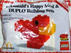 <h1>Bird</h1><div class='tags floatleft'><a href='/sets/1918-1/Bird'>1918-1</a> <a href='/sets/theme-Duplo'>Duplo</a> <a class='year' href='/sets/theme-Duplo/year-1983'>1983</a> </div><div class='floatright'>©1983 LEGO Group</div>