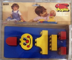 <h1>Clown Shape Sorter</h1><div class='tags floatleft'><a href='/sets/2033-1/Clown-Shape-Sorter'>2033-1</a> <a href='/sets/theme-Duplo'>Duplo</a> <a class='subtheme' href='/sets/subtheme-Baby'>Baby</a> <a class='year' href='/sets/theme-Duplo/year-1985'>1985</a> </div><div class='floatright'>©1985 LEGO Group</div>