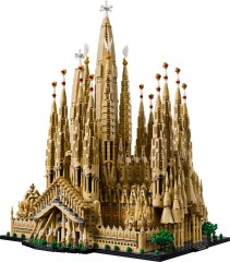 <h1>Sagrada Família</h1><div class='tags floatleft'><a href='/sets/21065-1/Sagrada-Família'>21065-1</a> <a href='/sets/theme-Architecture'>Architecture</a> <a class='subtheme' href='/sets/subtheme-Landmark-Series'>Landmark Series</a> <a class='year' href='/sets/theme-Architecture/year-2026'>2026</a> </div><div class='floatright'>&copy;2026 LEGO Group</div>