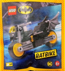 <h1>Batbike</h1><div class='tags floatleft'><a href='/sets/212404-1/Batbike'>212404-1</a> <a href='/sets/theme-DC-Comics-Super-Heroes'>DC Comics Super Heroes</a> <a class='subtheme' href='/sets/subtheme-Magazine-Gift'>Magazine Gift</a> <a class='year' href='/sets/theme-DC-Comics-Super-Heroes/year-2024'>2024</a> </div><div class='floatright'>©2024 LEGO Group</div>