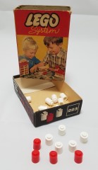 <h1>1 x 1 Round Bricks</h1><div class='tags floatleft'><a href='/sets/223-2/1-x-1-Round-Bricks'>223-2</a> <a href='/sets/theme-System'>System</a> <a class='subtheme' href='/sets/subtheme-Supplemental'>Supplemental</a> <a class='year' href='/sets/theme-System/year-1958'>1958</a> </div><div class='floatright'>©1958 LEGO Group</div>