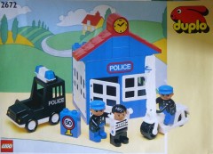 <h1>Police Station</h1><div class='tags floatleft'><a href='/sets/2672-1/Police-Station'>2672-1</a> <a href='/sets/theme-Duplo'>Duplo</a> <a class='year' href='/sets/theme-Duplo/year-1991'>1991</a> </div><div class='floatright'>©1991 LEGO Group</div>