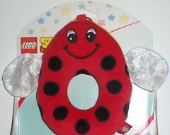 <h1>Soft Ladybird and Bee</h1><div class='tags floatleft'><a href='/sets/3235-1/Soft-Ladybird-and-Bee'>3235-1</a> <a href='/sets/theme-Baby'>Baby</a> <a class='year' href='/sets/theme-Baby/year-2001'>2001</a> </div><div class='floatright'>©2001 LEGO Group</div>