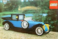 <h1>1926 Renault</h1><div class='tags floatleft'><a href='/sets/391-1/1926-Renault'>391-1</a> <a href='/sets/theme-Hobby-Set'>Hobby Set</a> <a class='year' href='/sets/theme-Hobby-Set/year-1975'>1975</a> </div><div class='floatright'>©1975 LEGO Group</div>