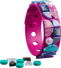 <h1>Unicorns Forever Bracelet</h1><div class='tags floatleft'><a href='/sets/41802-1/Unicorns-Forever-Bracelet'>41802-1</a> <a href='/sets/theme-Dots'>Dots</a> <a class='subtheme' href='/sets/subtheme-Bracelets'>Bracelets</a> <a class='year' href='/sets/theme-Dots/year-2023'>2023</a> </div><div class='floatright'>©2023 LEGO Group</div>