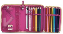 <h1>CLIKITS Heart Pencil Case with Pencils</h1><div class='tags floatleft'><a href='/sets/4499389-1/CLIKITS-Heart-Pencil-Case-with-Pencils'>4499389-1</a> <a href='/sets/theme-Gear'>Gear</a> <a class='subtheme' href='/sets/subtheme-Stationery'>Stationery</a> <a class='year' href='/sets/theme-Gear/year-2006'>2006</a> </div><div class='floatright'>&copy;2006 LEGO Group</div>