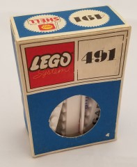 <h1>Shell Station Brick and Sign, 6 Named Beams</h1><div class='tags floatleft'><a href='/sets/491-2/Shell-Station-Brick-and-Sign-6-Named-Beams'>491-2</a> <a href='/sets/theme-System'>System</a> <a class='subtheme' href='/sets/subtheme-Supplemental'>Supplemental</a> <a class='year' href='/sets/theme-System/year-1966'>1966</a> </div><div class='floatright'>&copy;1966 LEGO Group</div>