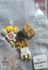 <h1>LEGO Store 30 Years in Mall of America Minifigures</h1><div class='tags floatleft'><a href='/sets/5007499-1/LEGO-Store-30-Years-in-Mall-of-America-Minifigures'>5007499-1</a> <a href='/sets/theme-Promotional'>Promotional</a> <a class='subtheme' href='/sets/subtheme-LEGO-brand-stores'>LEGO brand stores</a> <a class='year' href='/sets/theme-Promotional/year-2022'>2022</a> </div><div class='floatright'>&copy;2022 LEGO Group</div>