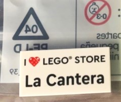 <h1>I Love LEGO Store La Cantera Tile</h1><div class='tags floatleft'><a href='/sets/5007953-1/I-Love-LEGO-Store-La-Cantera-Tile'>5007953-1</a> <a href='/sets/theme-Promotional'>Promotional</a> <a class='subtheme' href='/sets/subtheme-LEGO-brand-stores'>LEGO brand stores</a> <a class='year' href='/sets/theme-Promotional/year-2023'>2023</a> </div><div class='floatright'>&copy;2023 LEGO Group</div>