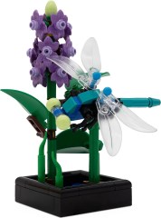 <h1>Dragonfly Garden</h1><div class='tags floatleft'><a href='/sets/5009934-1/Dragonfly-Garden'>5009934-1</a> <a href='/sets/theme-Promotional'>Promotional</a> <a class='subtheme' href='/sets/subtheme-Botanical-Collection'>Botanical Collection</a> <a class='year' href='/sets/theme-Promotional/year-2026'>2026</a> </div><div class='floatright'>&copy;2026 LEGO Group</div>
