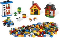 <h1>LEGO Creative Building Kit</h1><div class='tags floatleft'><a href='/sets/5749-1/LEGO-Creative-Building-Kit'>5749-1</a> <a href='/sets/theme-Bricks-and-More'>Bricks and More</a> <a class='year' href='/sets/theme-Bricks-and-More/year-2011'>2011</a> </div><div class='floatright'>©2011 LEGO Group</div>