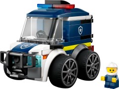<h1>Police Truck</h1><div class='tags floatleft'><a href='/sets/60481-1/Police-Truck'>60481-1</a> <a href='/sets/theme-City'>City</a> <a class='subtheme' href='/sets/subtheme-Rides'>Rides</a> <a class='year' href='/sets/theme-City/year-2026'>2026</a> </div><div class='floatright'>©2026 LEGO Group</div>