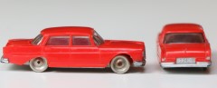 <h1>1:87 Mercedes 220 S</h1><div class='tags floatleft'><a href='/sets/664-2/1-87-Mercedes-220-S'>664-2</a> <a href='/sets/theme-System'>System</a> <a class='subtheme' href='/sets/subtheme-HO-1-87-Vehicles'>HO 1:87 Vehicles</a> <a class='year' href='/sets/theme-System/year-1964'>1964</a> </div><div class='floatright'>©1964 LEGO Group</div>